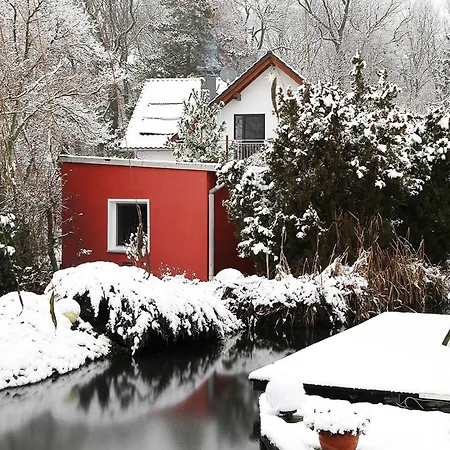 펜션 Holiday Home Haus Mit Kunst By Interhome 라이프치히